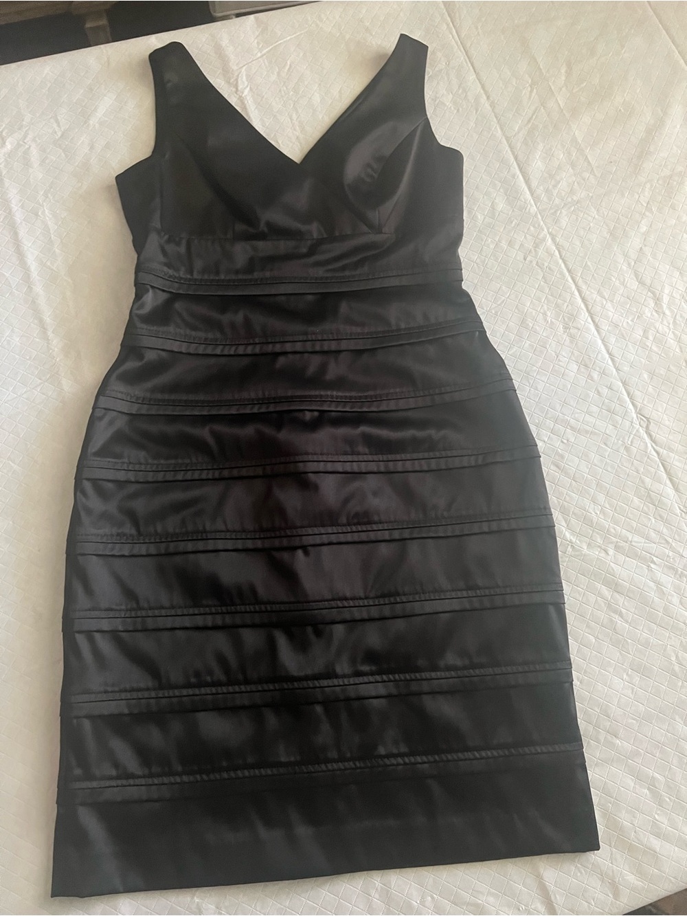 American Living Black V-Neck Sleeveless Midi Dress